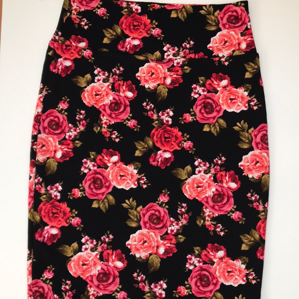 LuLaRoe Cassie skirt